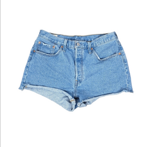 Levi's 501 Shorts Size 31 Light Blue Wash